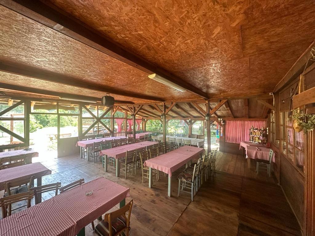 Kumova Vodenica Markova Crkva Exterior foto