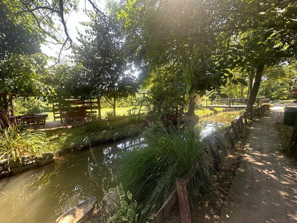 Kumova Vodenica Markova Crkva Exterior foto
